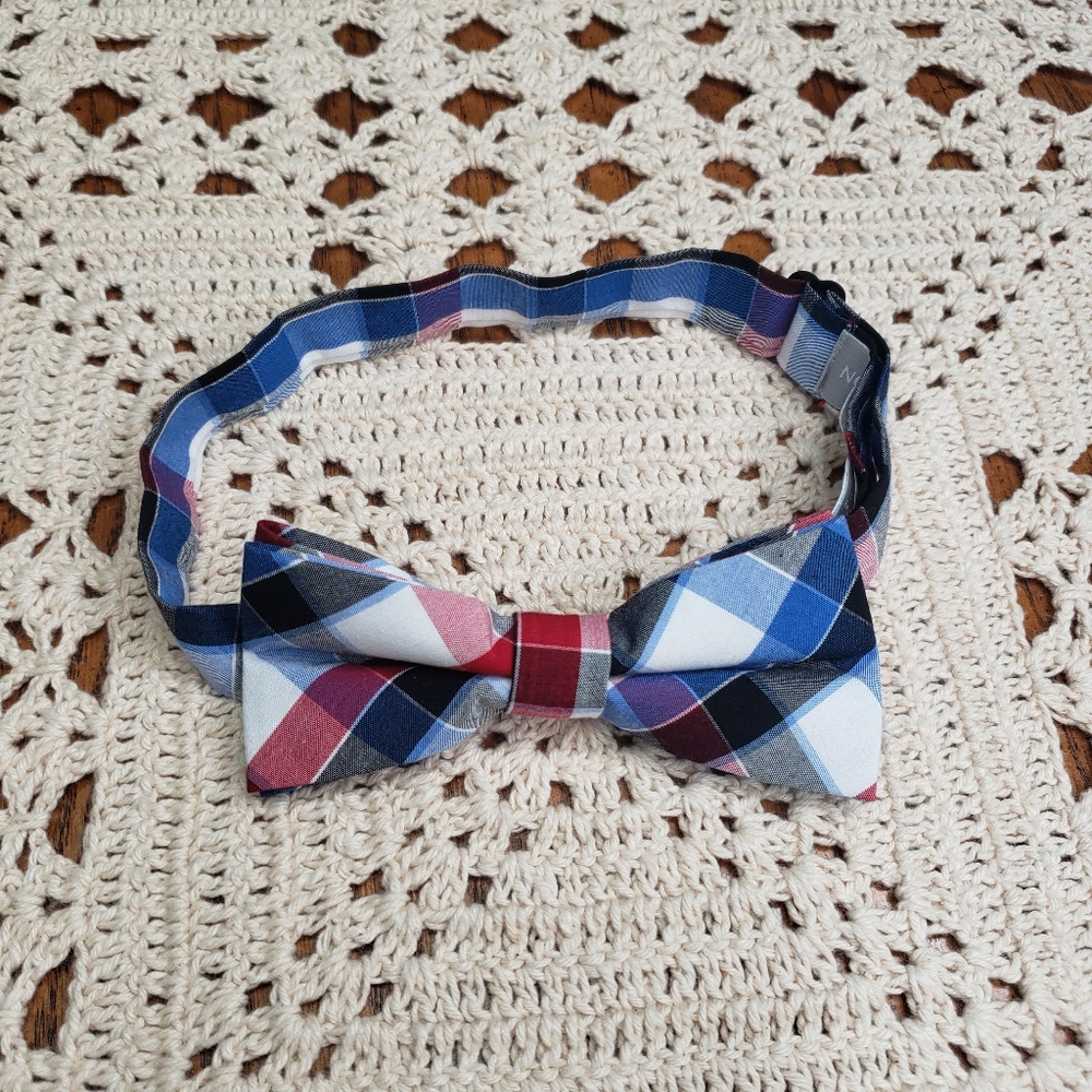 Nordstrom plaid kids bow tie